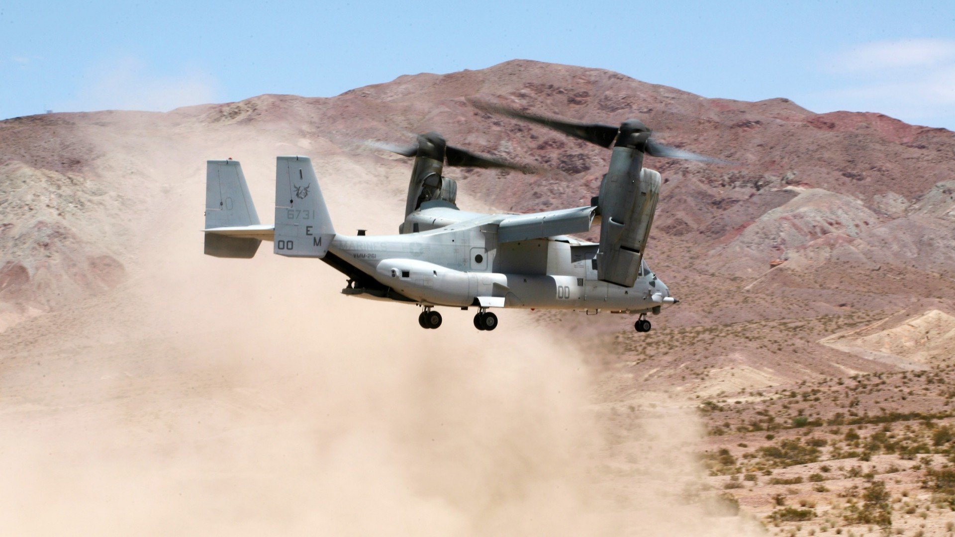 赫罗纳建立清晰战术体系提升执行力，赫罗纳队服